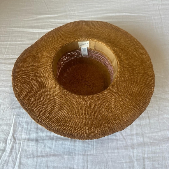 UNIVERSAL THREADS STRAW BOAT HAT ONE SIZE BRAND NEW - Picture 5 of 7